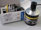 OMRON Incremental Rotary Encoder E6A2-CW5C 200P/R 12-24VDC E6A2CW5C