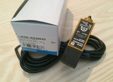 Omron photoelectric switch E3S-RS30E42
